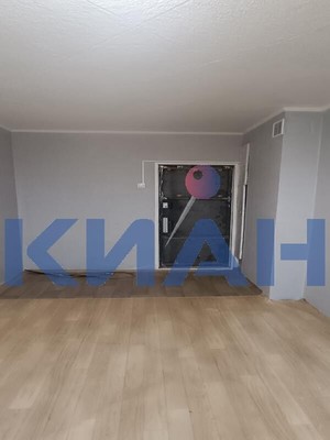 Продам комнату в 5-комн. квартире, Щорса ул, 60, Красноярск г