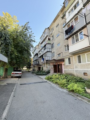 Продам двухкомнатную (2-комн.) квартиру, Мусукаева ул, 8, Нальчик г