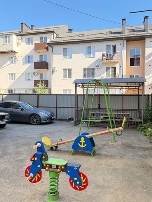 Продам двухкомнатную (2-комн.) квартиру, А.А.Кадырова ул, 80, Нальчик г