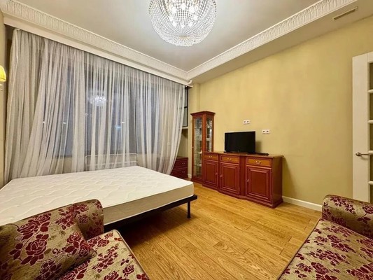 Продам двухкомнатную (2-комн.) квартиру, Ленинградский пр-кт, 36, Москва г