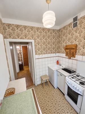 Продам однокомнатную (1-комн.) квартиру, 9-я Парковая ул, 1к1, Москва г