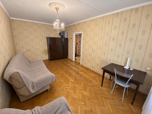 Продам однокомнатную (1-комн.) квартиру, 9-я Парковая ул, 1к1, Москва г