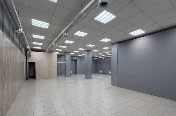 Продам коммерческое помещение 242 м2, Свободы ул, 18, Москва г