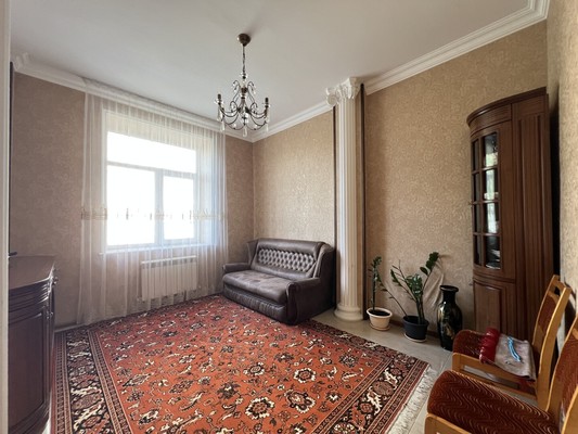 Продам двухкомнатную (2-комн.) квартиру, Эльбрусская ул, 19, Нальчик г