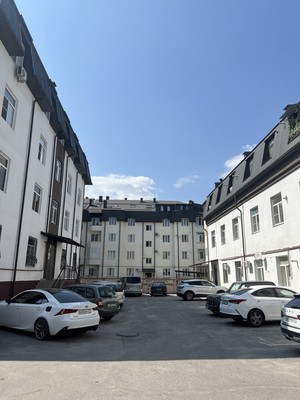 Продам двухкомнатную (2-комн.) квартиру, Эльбрусская ул, 19, Нальчик г