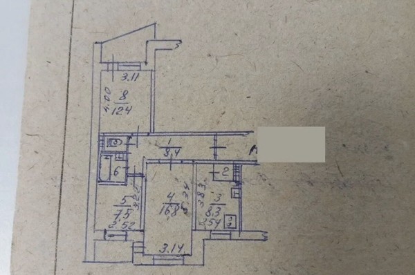 Продам трехкомнатную (3-комн.) квартиру, Лермонтова ул, 16, Симферополь г