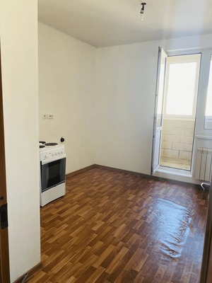 Продам трехкомнатную (3-комн.) квартиру, Генерала Варенникова (Кузнечики мкр.) ул, 2, Подольск г