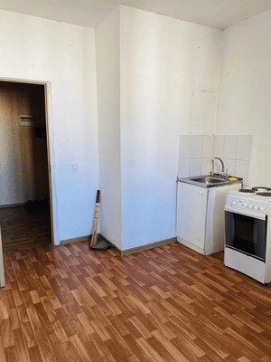 Продам трехкомнатную (3-комн.) квартиру, Генерала Варенникова (Кузнечики мкр.) ул, 2, Подольск г