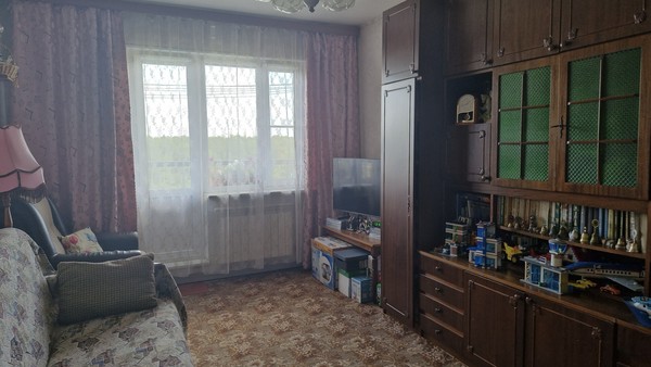 Продам двухкомнатную (2-комн.) квартиру, Ударников пр-кт, 56к1, Санкт-Петербург г