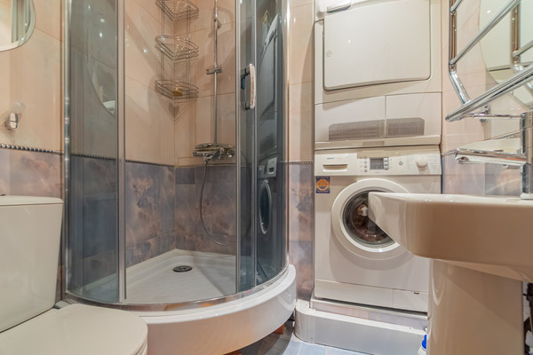 Продам трехкомнатную (3-комн.) квартиру, Савушкина ул, 140, Санкт-Петербург г