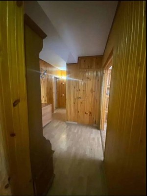 Продам трехкомнатную (3-комн.) квартиру, Светлая ул, 29, Комсомольское пгт