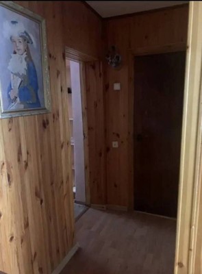 Продам трехкомнатную (3-комн.) квартиру, Светлая ул, 29, Комсомольское пгт