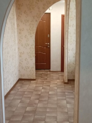 Продам трехкомнатную (3-комн.) квартиру, Энтузиастов ул, 34, Волгодонск г