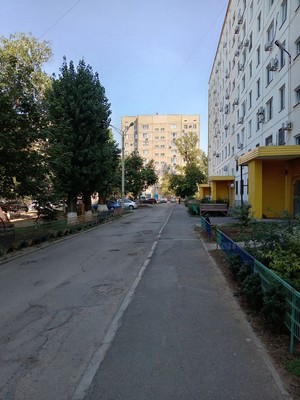 Продам трехкомнатную (3-комн.) квартиру, Энтузиастов ул, 34, Волгодонск г