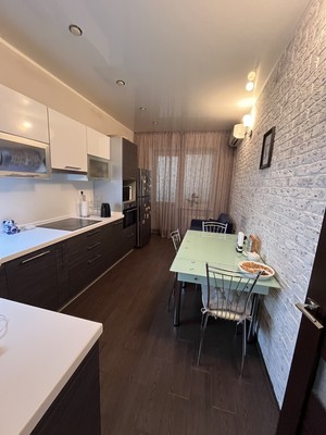 Продам двухкомнатную (2-комн.) квартиру, им. Шаляпина Ф.И. ул, 31Б, Краснодар г
