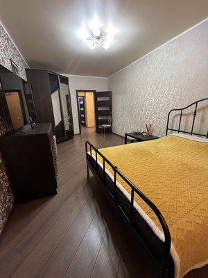 Продам двухкомнатную (2-комн.) квартиру, им. Шаляпина Ф.И. ул, 31Б, Краснодар г