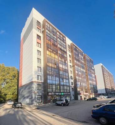 Продам двухкомнатную (2-комн.) квартиру, Карла Маркса ул, 129, Сыктывкар г