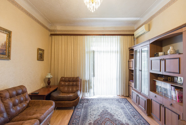 Продам многокомнатную квартиру, Буденновский пр-кт, 76к226, Ростов-на-Дону г