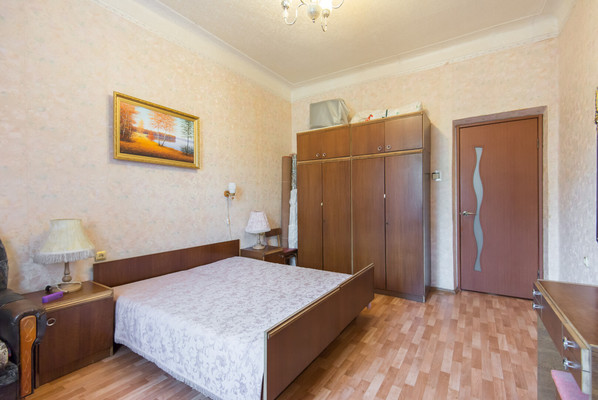 Продам многокомнатную квартиру, Буденновский пр-кт, 76к226, Ростов-на-Дону г