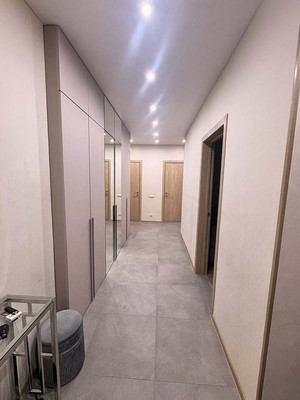 Продам трехкомнатную (3-комн.) квартиру, Мира ул, 8, Люберцы г