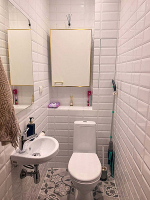 Продам трехкомнатную (3-комн.) квартиру, Мира ул, 8, Люберцы г