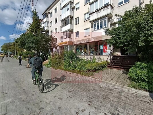 Продам коммерческое помещение 55 м2, 36-й (ПГК Лада тер) ряд, Калининград г