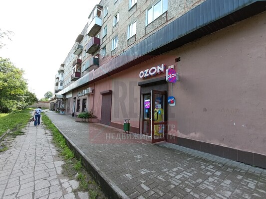 Продам коммерческое помещение 1 165,6 м2, Красноармейская ул, 12, Неман г