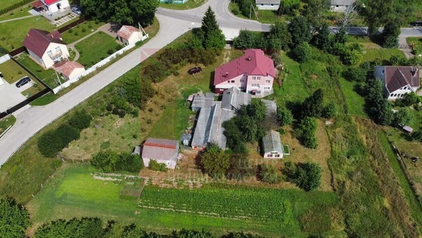 Продам дом, Капитана Захарова ул, 37А, Нивенское п, 0 км от города