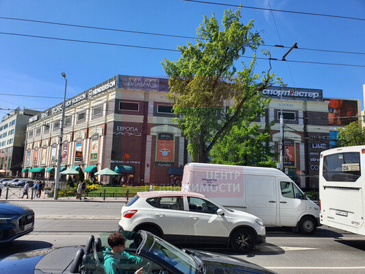Продам коммерческое помещение 24,2 м2, Ленинский пр-кт, 1, Калининград г