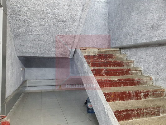 Продам коммерческое помещение 24,2 м2, Ленинский пр-кт, 1, Калининград г