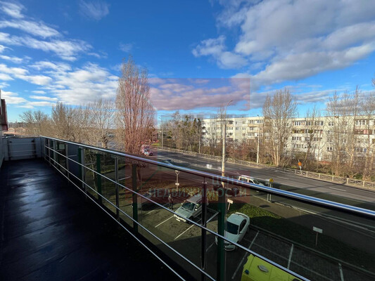 Продам коммерческое помещение 1 108,4 м2, 19-й (ПГК Лада тер) ряд, Калининград г