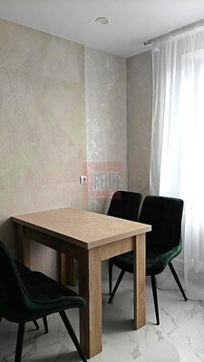Продам двухкомнатную (2-комн.) квартиру, Генерала Павлова ул, 20, Калининград г