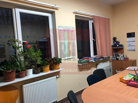Продам офисное помещение 600 м2, Горького ул, 69, Калининград г