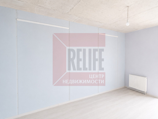Продам двухкомнатную (2-комн.) квартиру, Юбилейная ул, 10а, Калининград г