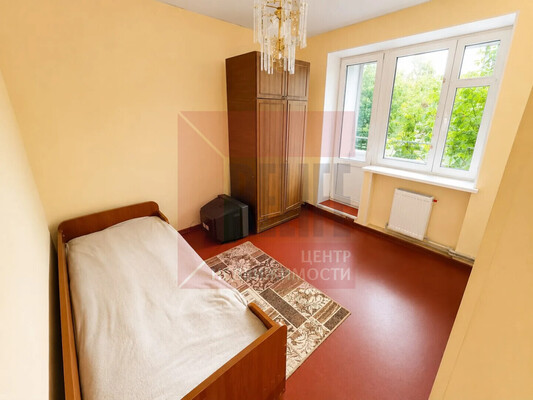 Продам двухкомнатную (2-комн.) квартиру, Донская ул, 11, Калининград г