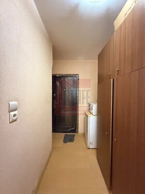 Продам однокомнатную (1-комн.) квартиру, Красносельская ул, 60, Калининград г