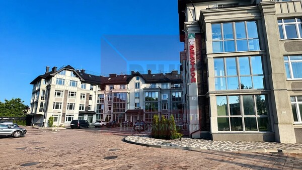 Продам двухкомнатную (2-комн.) квартиру, Вагоностроительная ул, 3А, Калининград г