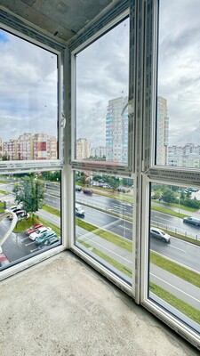 Продам трехкомнатную (3-комн.) квартиру, 27-й (ПГК Лада тер) ряд, к 4, Калининград г