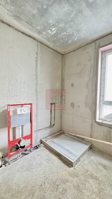 Продам трехкомнатную (3-комн.) квартиру, 27-й (ПГК Лада тер) ряд, к 4, Калининград г