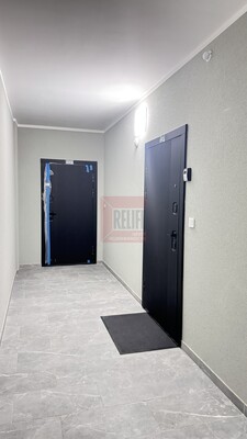 Продам трехкомнатную (3-комн.) квартиру, 27-й (ПГК Лада тер) ряд, к 4, Калининград г