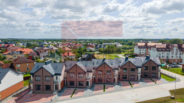 Продам таунхаус, Абрикосовая ул, Малое Васильково п, 0 км от города
