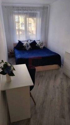 Продам двухкомнатную (2-комн.) квартиру, Репина ул, 12, Калининград г