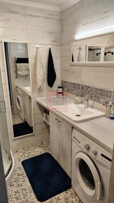 Продам двухкомнатную (2-комн.) квартиру, Репина ул, 12, Калининград г