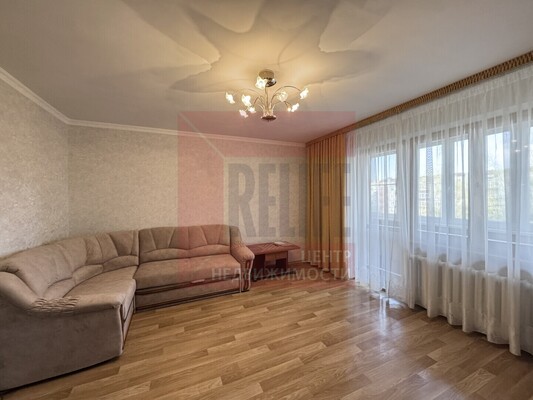 Сдам трехкомнатную (3-комн.) квартиру, Согласия ул, 8, Калининград г