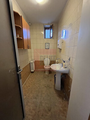 Сдам коммерческое помещение 120 м2, Мира пр-кт, 23-27, Калининград г