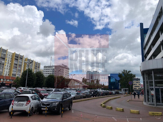Продам коммерческое помещение 264,5 м2, 48-й (ПГК Лада тер) ряд, Калининград г