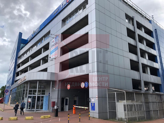 Продам коммерческое помещение 264,5 м2, 48-й (ПГК Лада тер) ряд, Калининград г