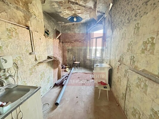 Продам двухкомнатную (2-комн.) квартиру, Заводская ул, 4, Черняховск г