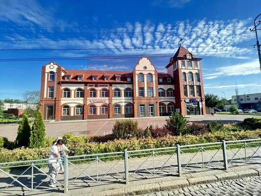 Продам двухкомнатную (2-комн.) квартиру, Заводская ул, 4, Черняховск г
