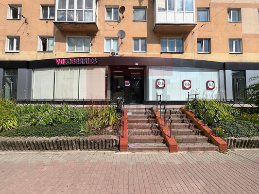 Продам коммерческое помещение 201,3 м2, Багратиона ул, 114, Калининград г